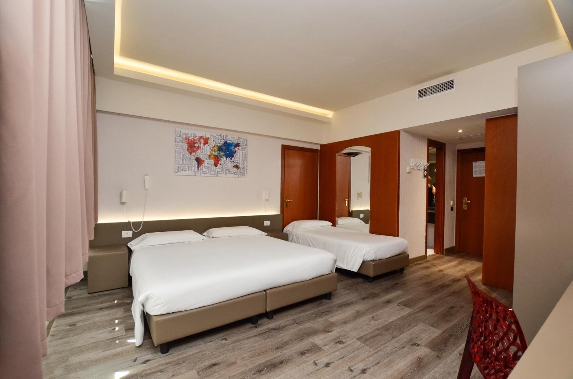 The Gate Hotel Sesto Fiorentino Exterior photo