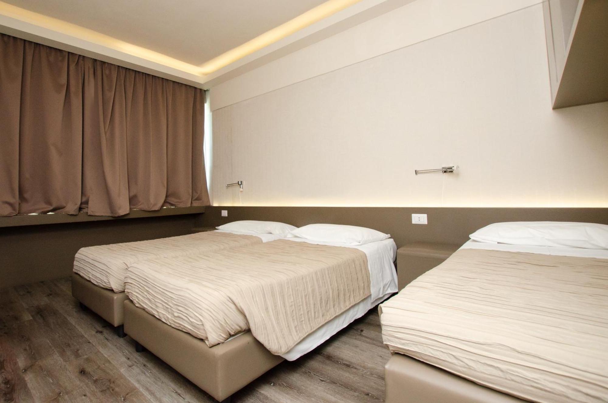 The Gate Hotel Sesto Fiorentino Exterior photo